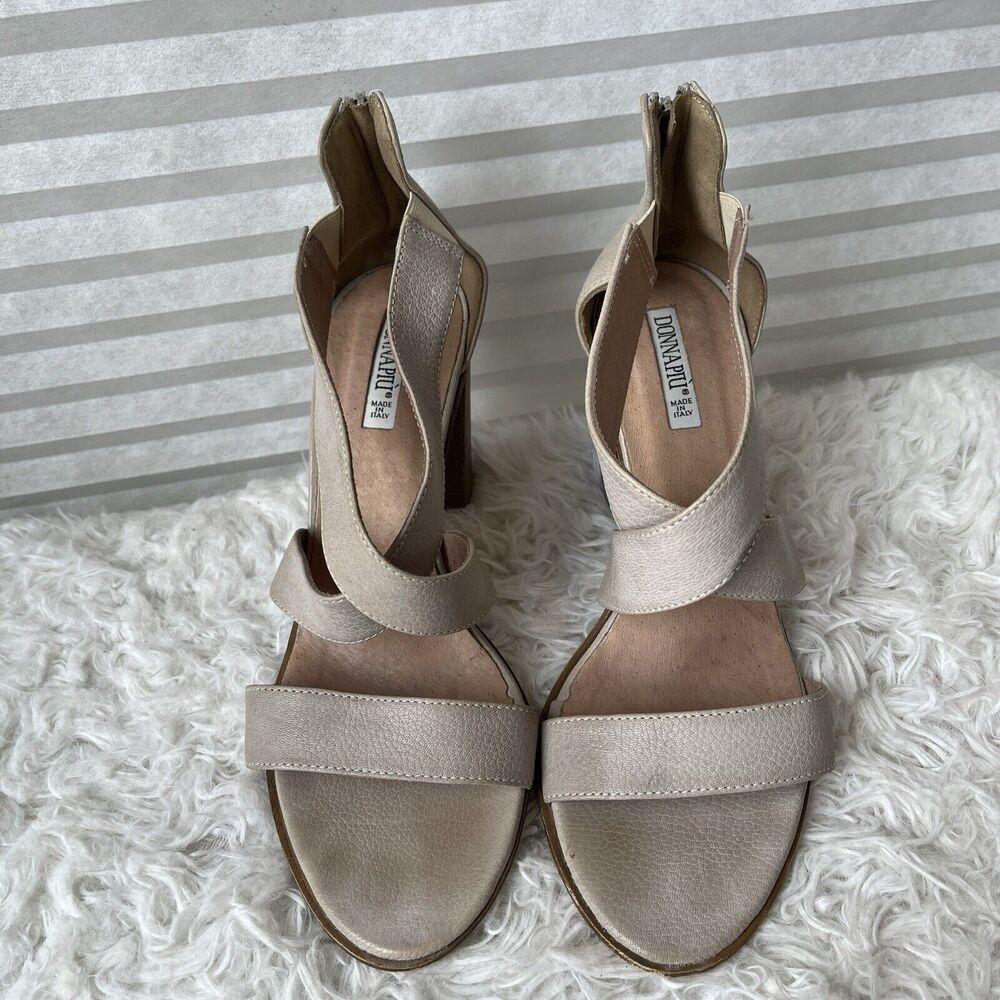 Donna Piu Sandals Strappy, Beige size 39/8.5 US, block heel, zip closure back.